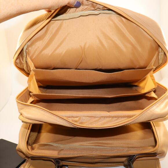 Vintage Terrapin Tan Leather Travel Backpack with Organizer Compartments - Picture 5 of 6